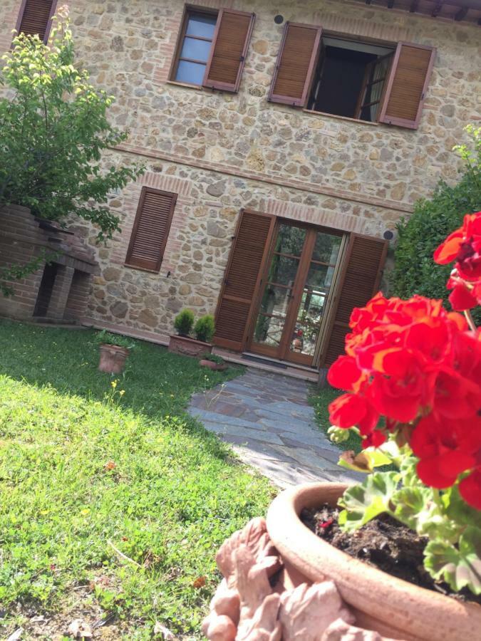 Casa Valerie Βίλα Castelmuzio Εξωτερικό φωτογραφία